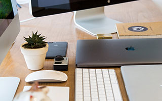 fb体育中国官网-中国足球比赛场面纷争不断，球员表现抢眼，我国足球比赛