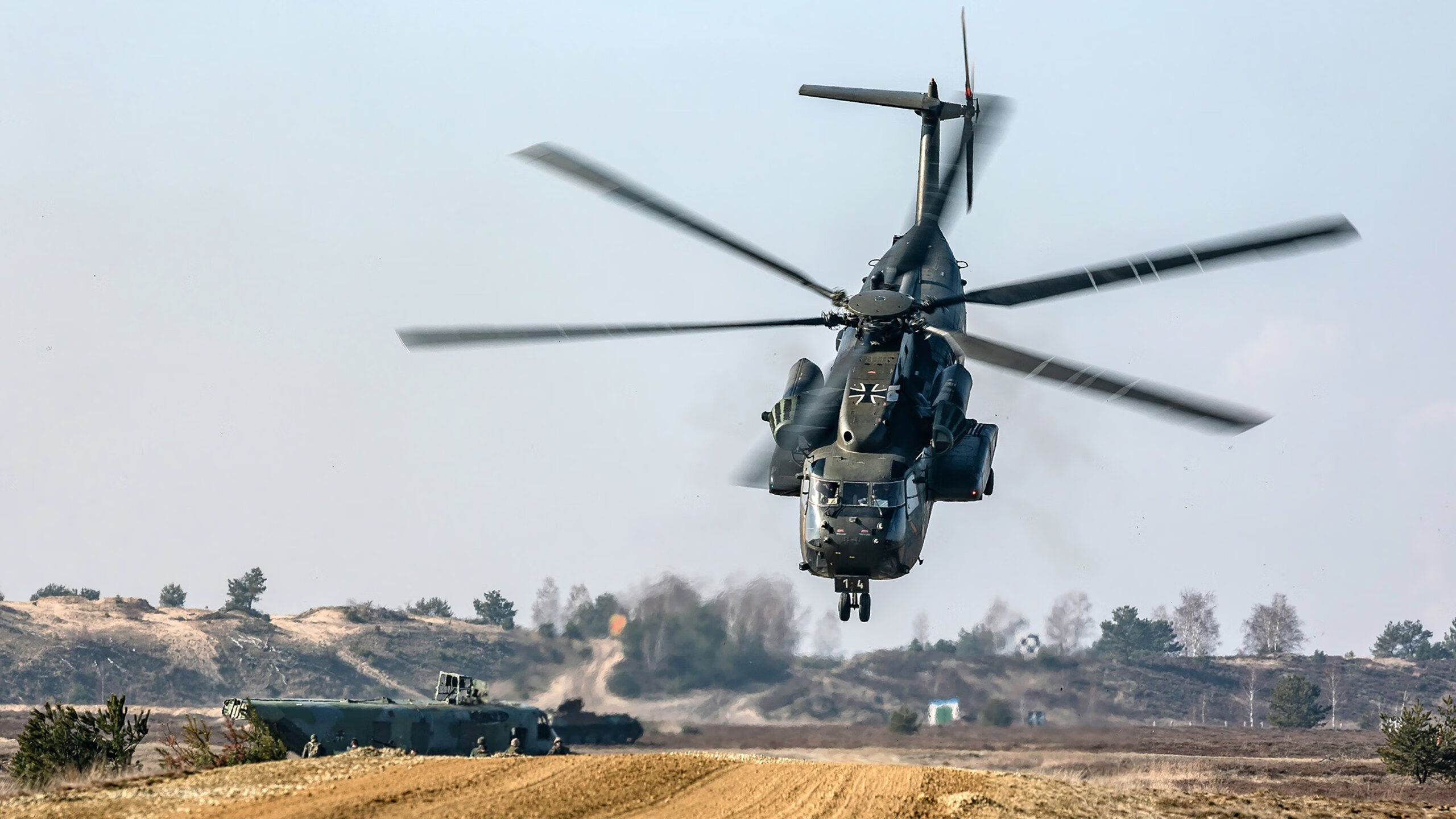 fb体育首页-英超冠军之争：悬念激烈，精彩纷呈！，9798英超冠军